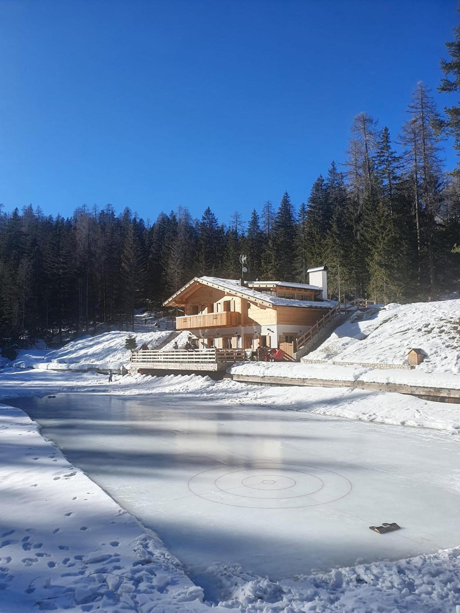 Rifugio Lago D'Ajal Pocol Extérieur photo